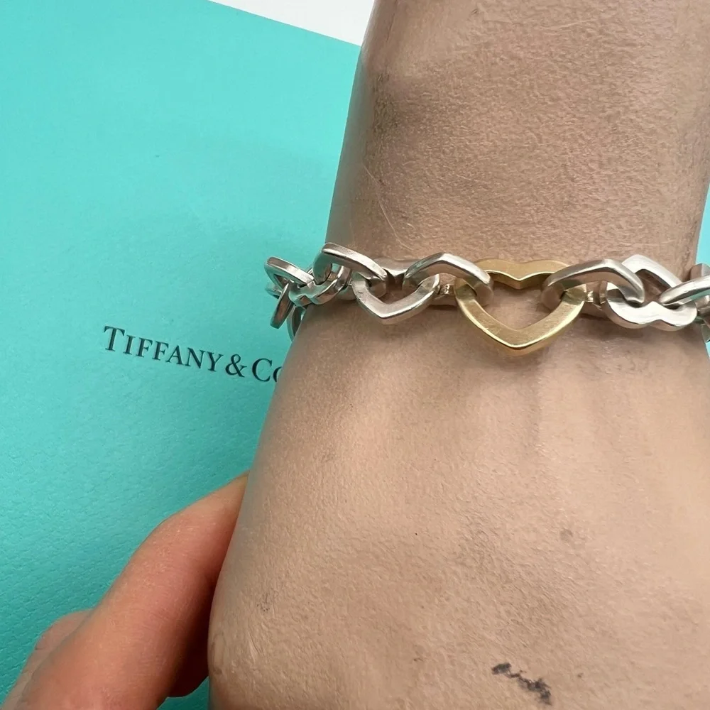 🔴Authentic Tiffany & Co Retired Vintage Multi HeartsSilver& Gold Heart Bracelet🔴 - Picture 2 of 10
